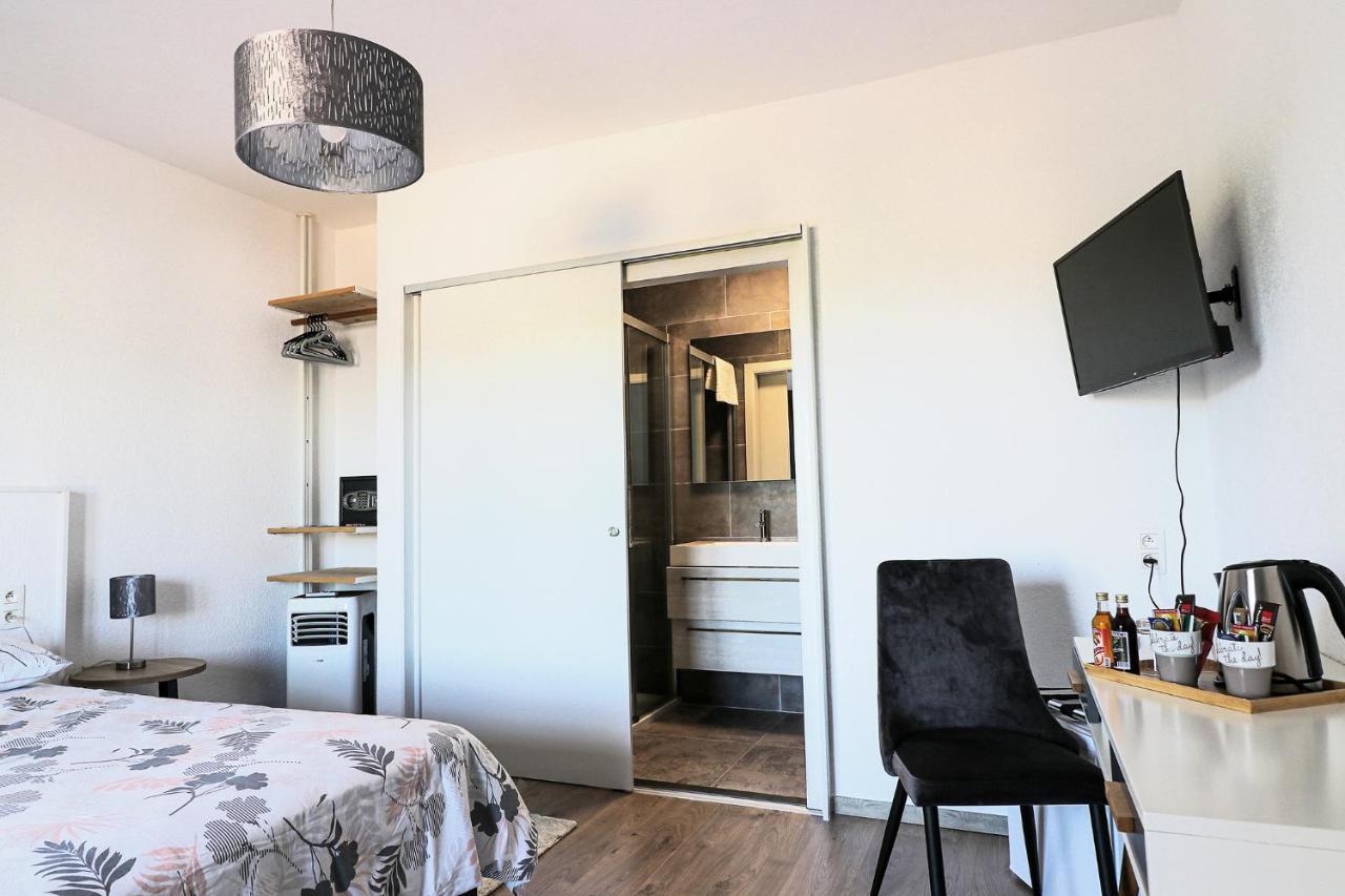 Hotel B&B Mama Mia Обровац Екстериор снимка
